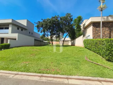 Lote/Terreno à venda, 453m² no Jardins Verona, Goiânia