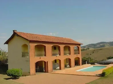 Fazenda/Sítio com 3 Quartos à venda, 300m² no Portal São Marcelo, Bragança Paulista