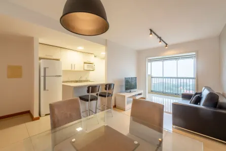 Apartamento com 1 Quarto para alugar, 52m² no Três Figueiras, Porto Alegre