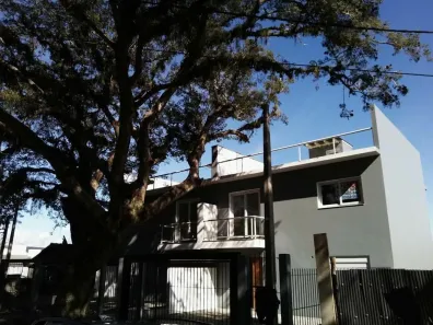Casa com 3 Quartos à venda, 130m² no Guarujá, Porto Alegre