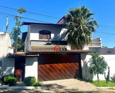 Casa com 3 Quartos à venda, 297m² no Gramado, Cotia