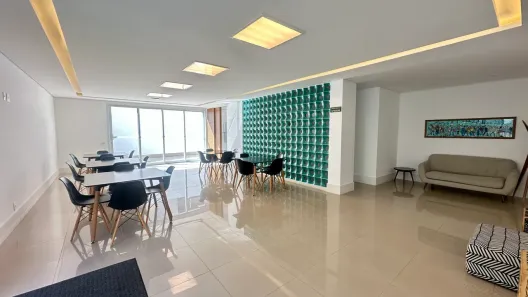 Apartamento com 1 Quarto para alugar, 60m² no Cambuí, Campinas