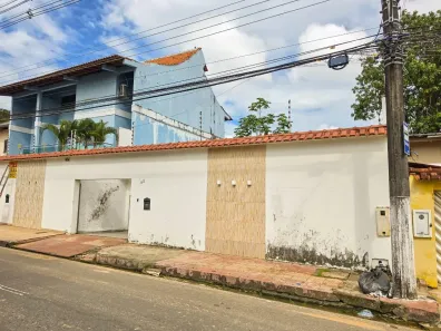 Casa com 3 Quartos à venda, 300m² no Alvorada, Manaus