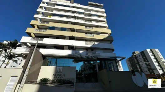Apartamento com 3 Quartos para alugar, 140m² no América, Joinville