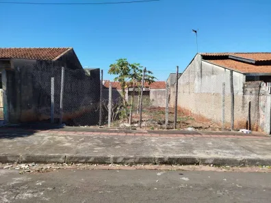 Lote/Terreno à venda, 200m² no Residencial Abussafe, Londrina