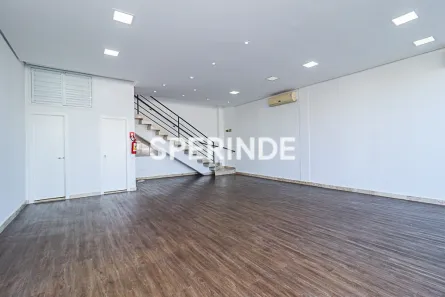 Ponto Comercial para alugar, 133m² no Passo da Areia, Porto Alegre