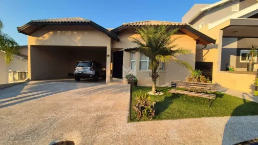 Casa com 3 Quartos para alugar, 228m² no Bosque, Vinhedo