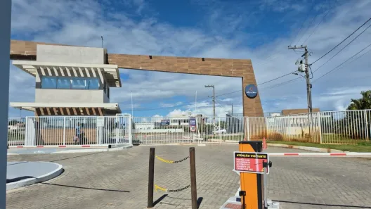 Casa de Condomínio com 3 Quartos à venda, 220m² no Luar da Barra, Barra dos Coqueiros