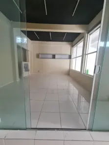 Prédio Residencial com 1 Quarto para alugar, 120m² no Centro, Manaus