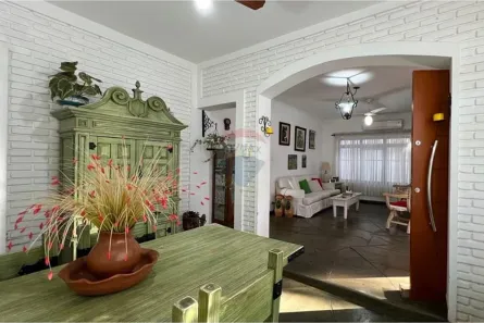 Casa com 3 Quartos à venda, 170m² no Jardim Irajá, Ribeirão Preto