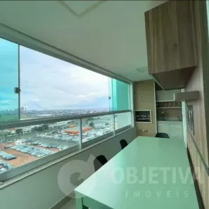 Apartamento com 3 Quartos para alugar, 115m² no Santa Mônica, Uberlândia