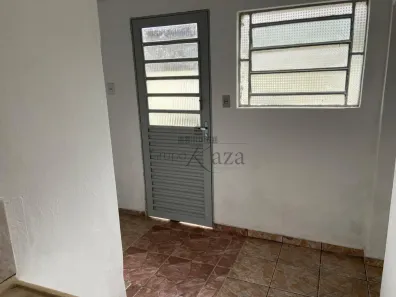Casa com 1 Quarto para alugar, 60m² no Jardim São José Centro, São José dos Campos