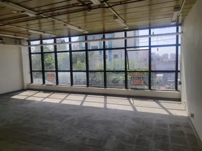 Prédio Comercial para alugar, 1500m² no Renascença, São Luís