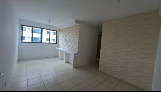 Apartamento com 2 Quartos para alugar, 50m² no Antares, Maceió