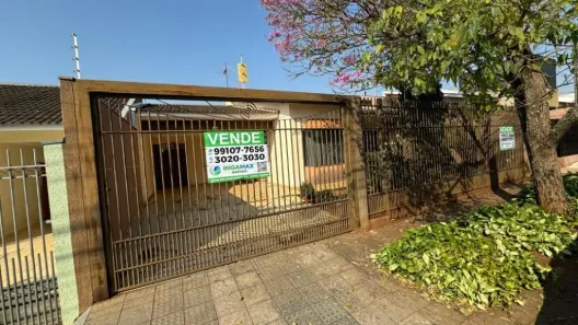 Casa com 3 Quartos à venda, 161m² no Jardim Paris, Maringá