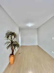 Apartamento com 2 Quartos à venda, 54m² no Zona 06, Maringá