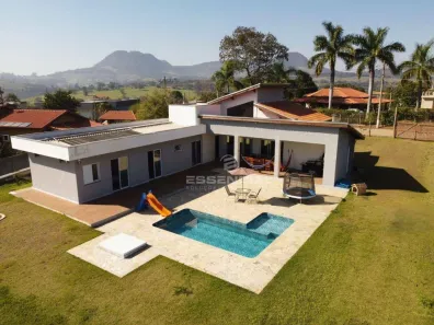Casa de Condomínio com 3 Quartos à venda, 210m² no Bofete, Bofete