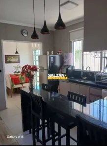Casa com 2 Quartos à venda, 200m² no Vila Bandeirantes, São José dos Campos