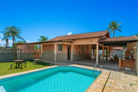 Casa com 3 Quartos à venda, 154m² no Novo Horizonte (Iguabinha), Araruama
