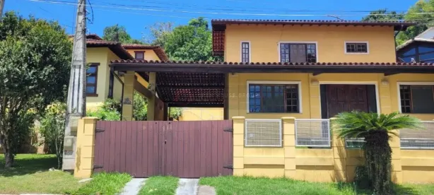 Casa de Condomínio com 3 Quartos à venda, 300m² no Vila Progresso, Niterói
