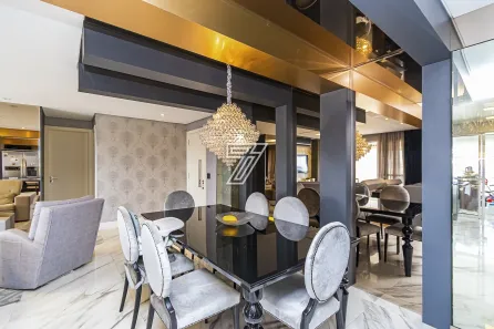 Apartamento com 3 Quartos à venda, 228m² no Portão, Curitiba