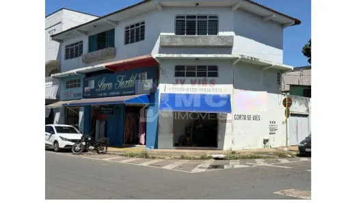 Ponto Comercial com 3 Quartos à venda, 318m² no Setor Campinas, Goiânia