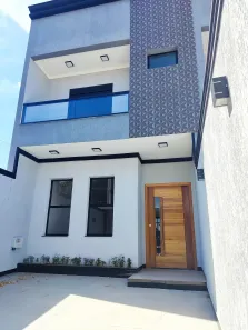 Sobrado com 3 Quartos à venda, 141m² no Parque Industrial, São José dos Campos