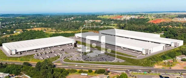 Galpão/Depósito/Armazém para alugar, 1242m² no Alto Boqueirão, Curitiba