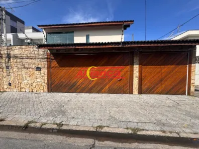Sobrado com 4 Quartos para alugar, 420m² no Jardim Bom Clima, Guarulhos