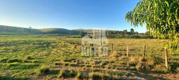 Fazenda/Sítio com 3 Quartos à venda, 200m² no Reginópolis, Silva Jardim