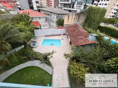 Casa de Condomínio com 2 Quartos para alugar, 58m² no Agronômica, Florianópolis