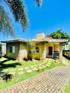 Casa com 4 Quartos para alugar, 220m² no Cidade Satélite, Atibaia