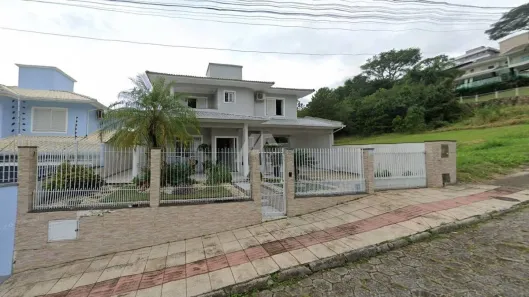 Casa com 4 Quartos à venda, 263m² no Itacorubi, Florianópolis