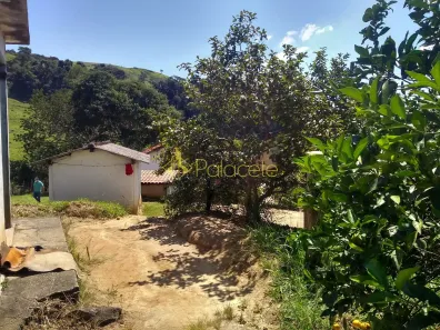 Fazenda/Sítio com 2 Quartos à venda, 10m² no Ribeirão das Almas, Taubaté