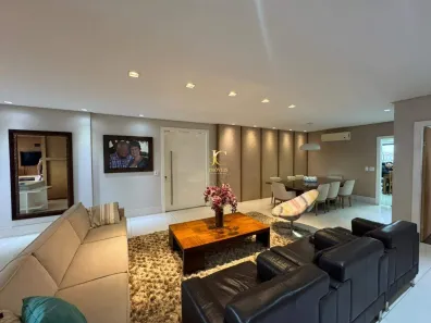 Apartamento com 4 Quartos à venda, 240m² no Centro, Divinópolis