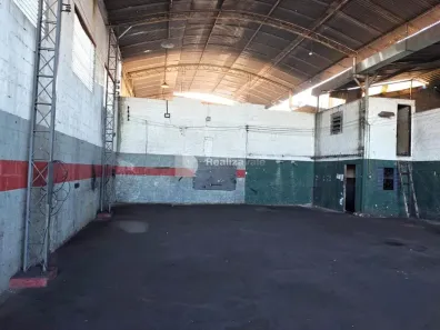 Galpão/Depósito/Armazém à venda, 275m² no Chácaras Reunidas, São José dos Campos