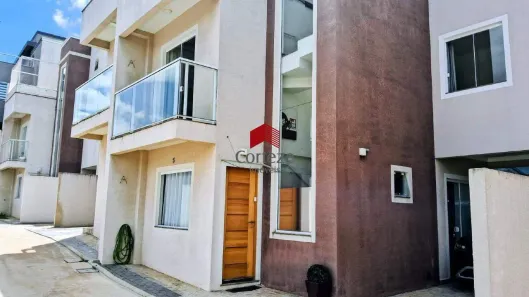Sobrado com 3 Quartos à venda, 112m² no Uberaba, Curitiba