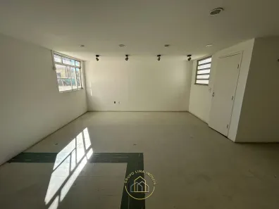 Sala Comercial para alugar, 47m² no Centro, Macaé