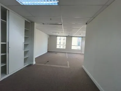 Sala Comercial para alugar, 100m² no Vila Olímpia, São Paulo
