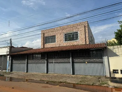 Casa com 6 Quartos à venda, 439m² no Setor Coimbra, Goiânia