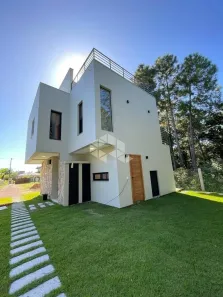 Casa com 3 Quartos à venda, 156m² no Praia da Barra, Garopaba