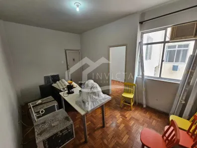 Apartamento com 2 Quartos à venda, 51m² no Copacabana, Rio de Janeiro