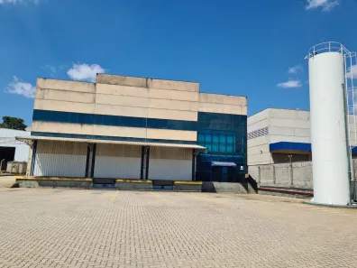Galpão/Depósito/Armazém à venda, 1800m² no Iporanga, Sorocaba