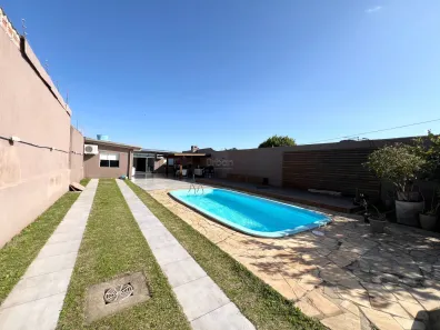 Casa com 3 Quartos à venda, 132m² no Niterói, Canoas