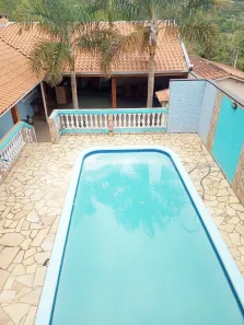 Fazenda/Sítio com 6 Quartos à venda, 240m² no Maracanã, Jarinu