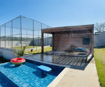 Fazenda/Sítio com 4 Quartos à venda, 600m² no Chácaras Luzitana, Hortolândia