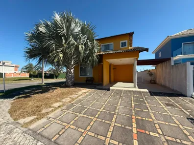 Casa de Condomínio com 3 Quartos para alugar, 178m² no Ogiva, Cabo Frio