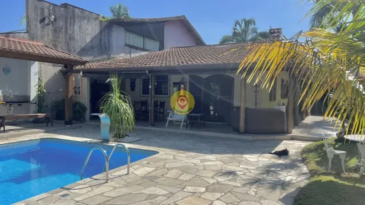 Casa com 4 Quartos à venda, 210m² no Boracéia, São Sebastião