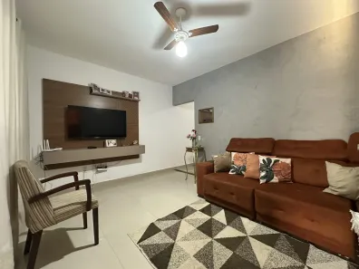 Casa com 2 Quartos à venda, 88m² no Jardim Montecatini, Londrina