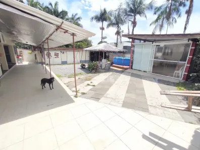 Casa com 3 Quartos à venda, 210m² no Czerniewicz, Jaraguá do Sul